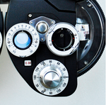 Load image into Gallery viewer, VT-50 Black Phoropter Refractor Vision Tester

