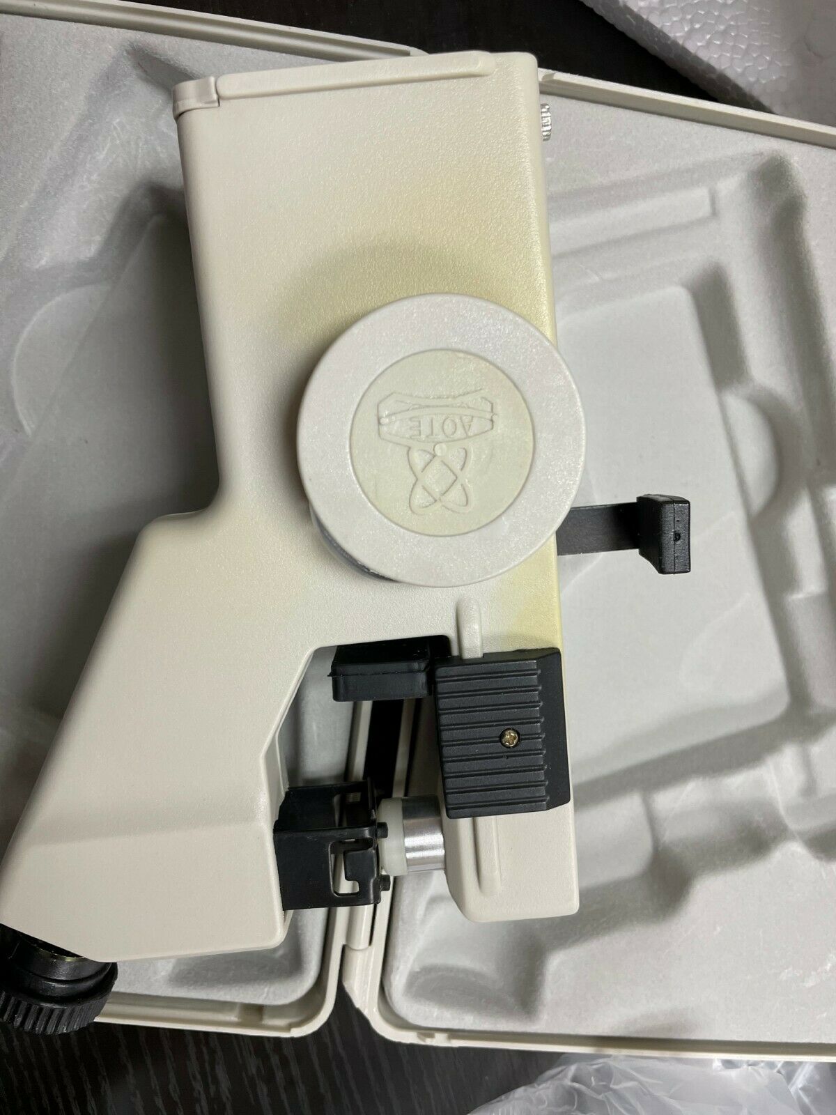 Refurbished NJC-1 Portable Manual Lensmeter