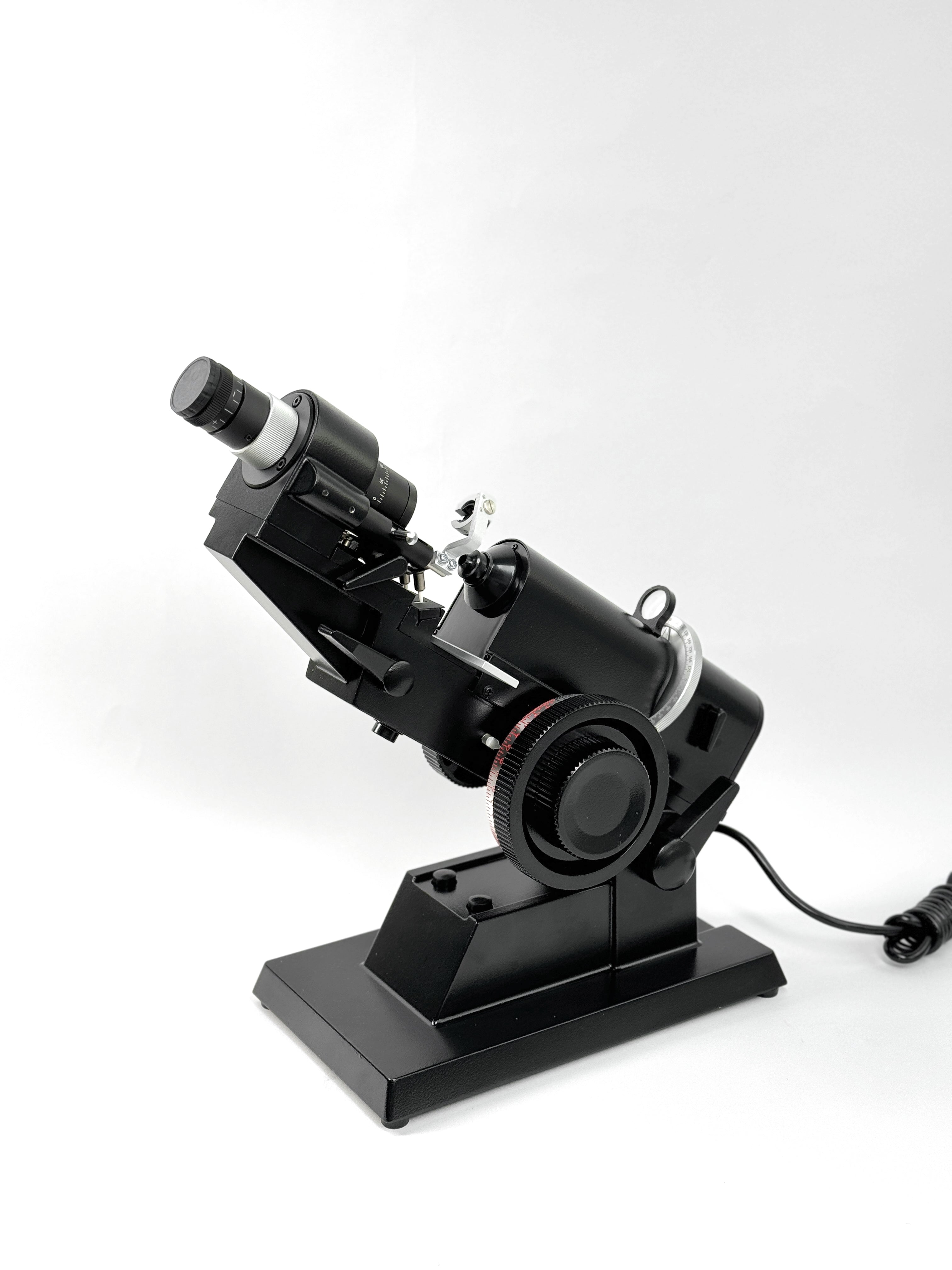 ML-101 Manual Lensmeter