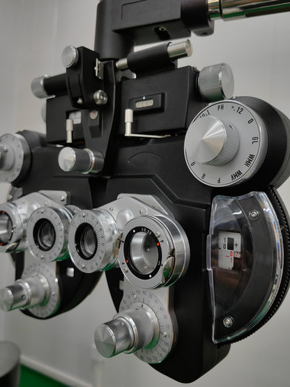 VT-80 Black Phoropter Refractor Vision Tester